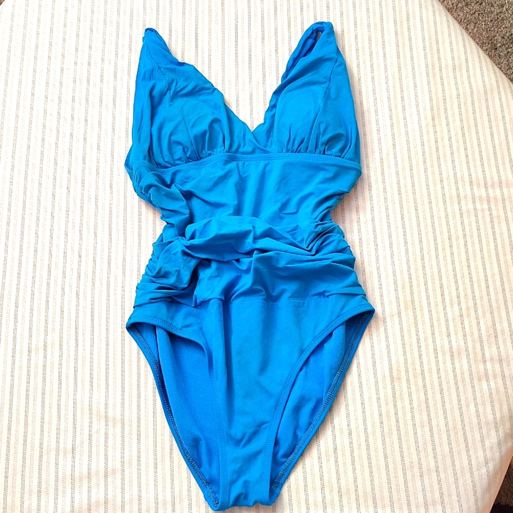 LIZ CLAIBORNE WOMENS ONE PIECE SWIMSUIT 👙***VINTAGE***